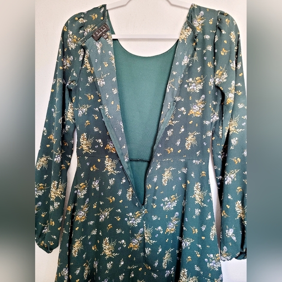 Trixxi Francesca's Women Long Sleeve Mini Dress Floral/Paisley Green Lined Small - Picture 7 of 16